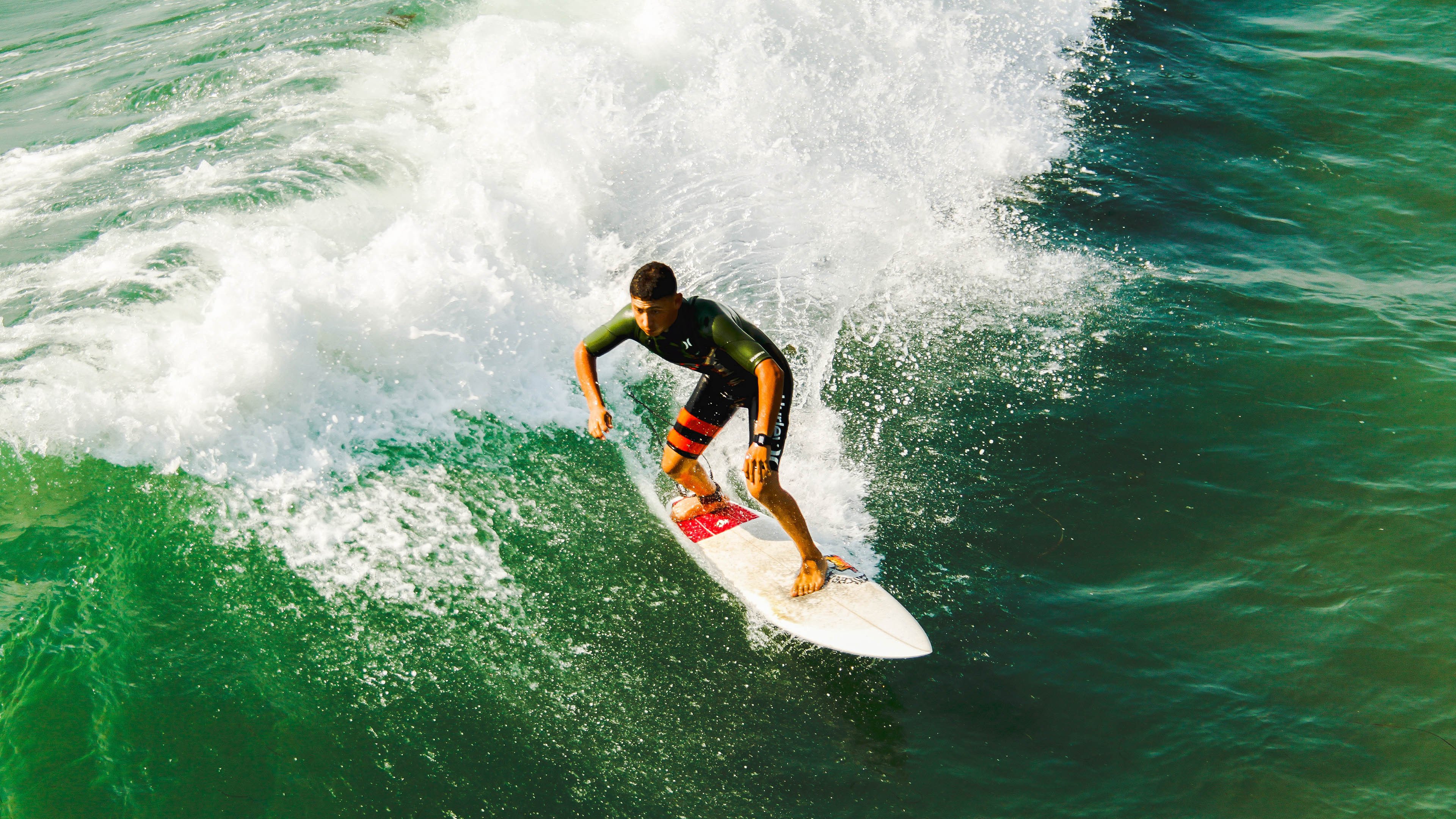开云体育下载-唯一性之战，北京队强行终结鹈鹕，切特如何成为改写历史的关键先生？
