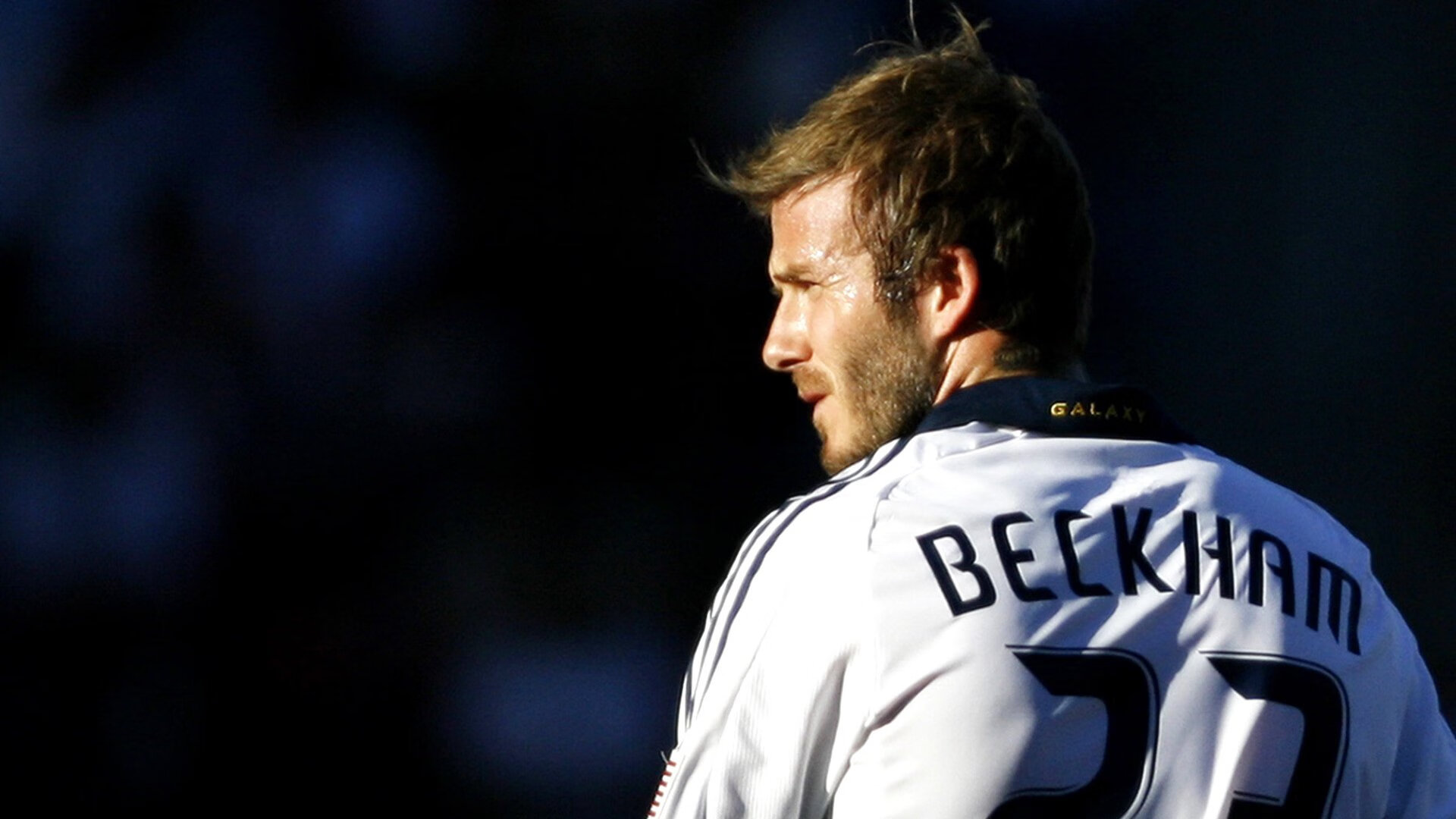 北欧寒流与英伦热浪,当尤文铁血遇上英超魔术师