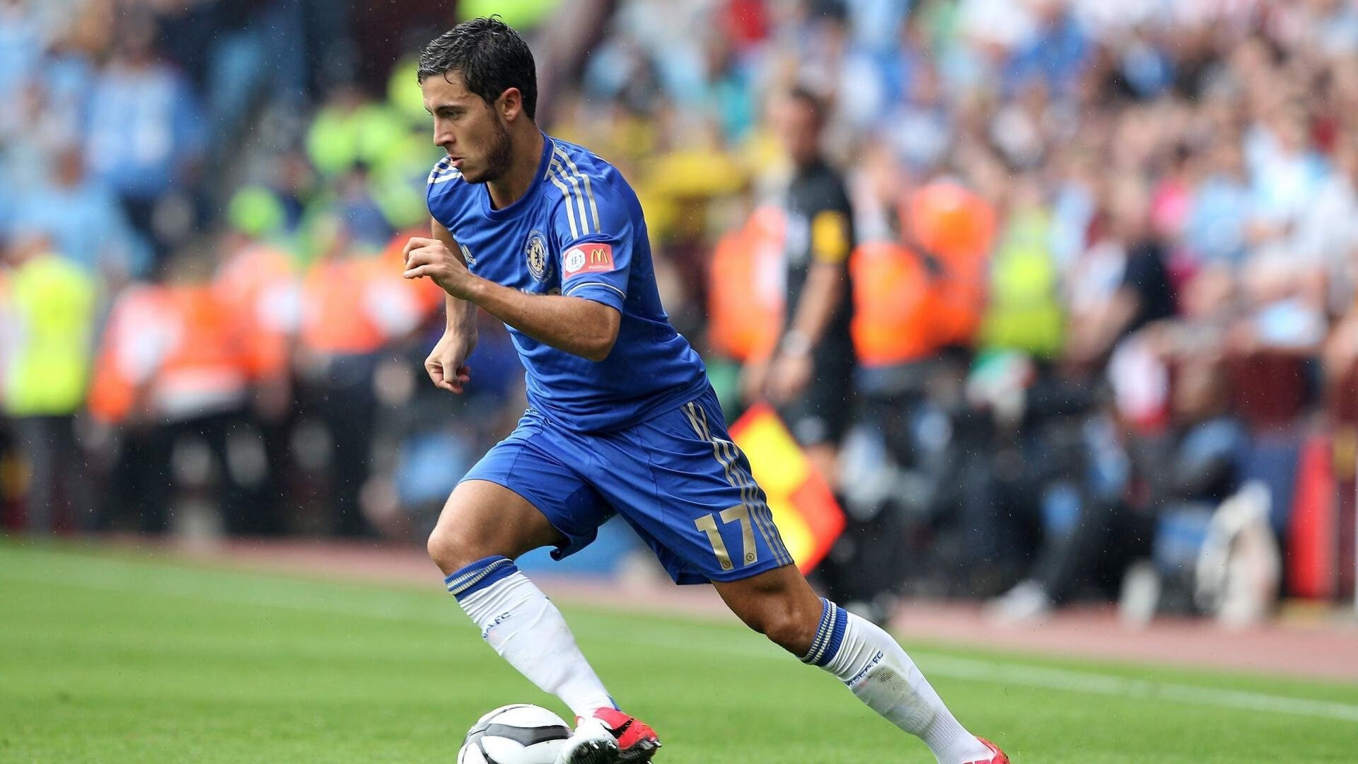 英格兰血拼苏格兰，法比尼奥成为关键先生，一场战术与意志的较量